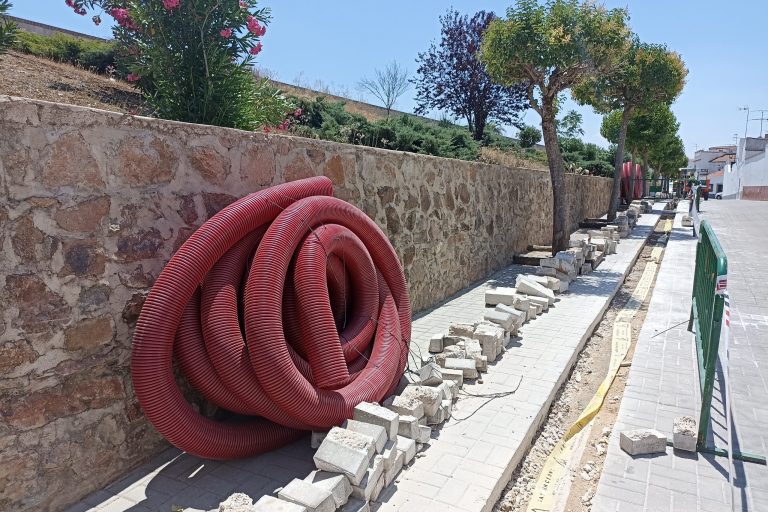 obras suministro electrolinera